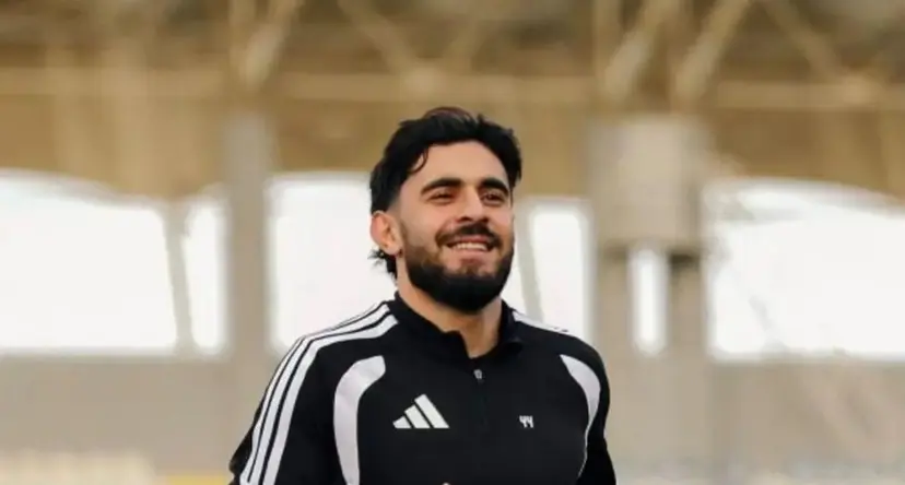 Elvin həkim nəzarətində məşqə çıxdı (FOTO)