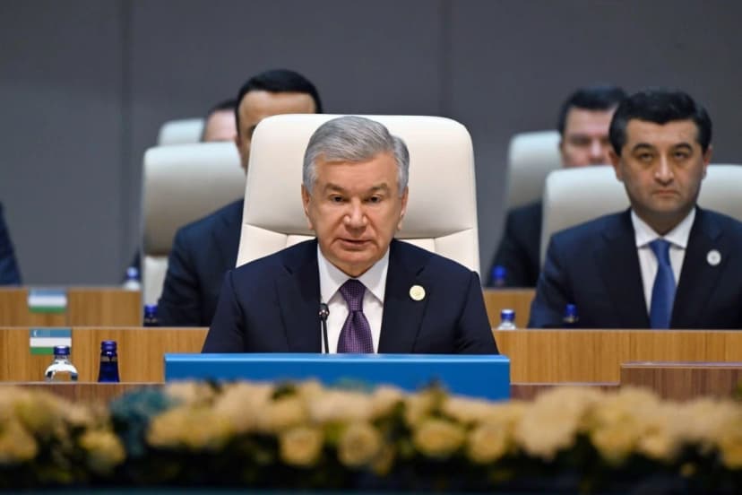 Mirziyoyev Türk birliyinin möhkəmləndirilməsinə görə İlham Əliyevə təşəkkür etdi