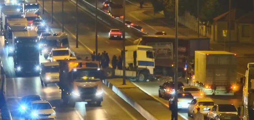 Ziya Bünyadov prospektində QƏZA: “Koroğlu” istiqamətində yol bağlandı