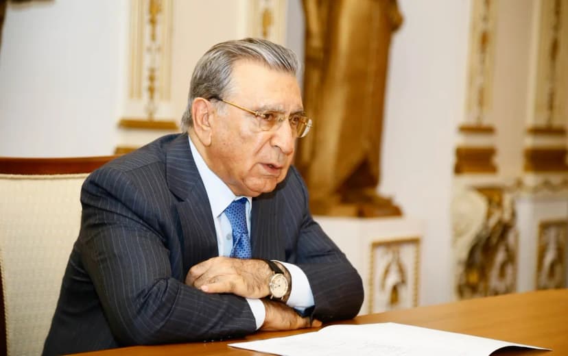Ramiz Mehdiyev AMEA üzvlüyündən çıxarıldı