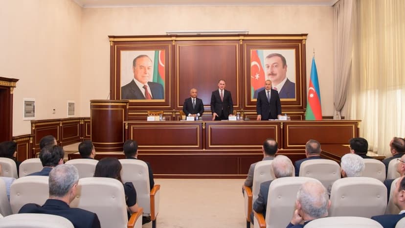 "İri Şəhərlərin Su Təchizatı"nın yeni icraçı direktoru kollektivə təqdim edildi (FOTO)