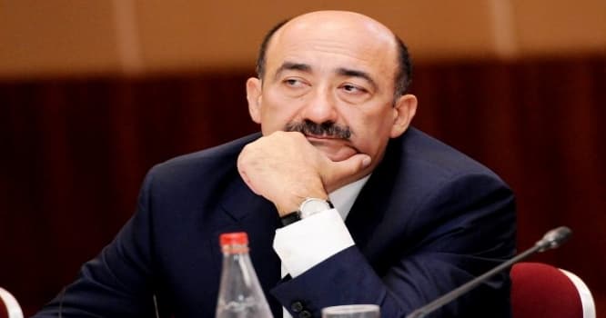 "Pul qazanmaq lazımdır..." - Nazir