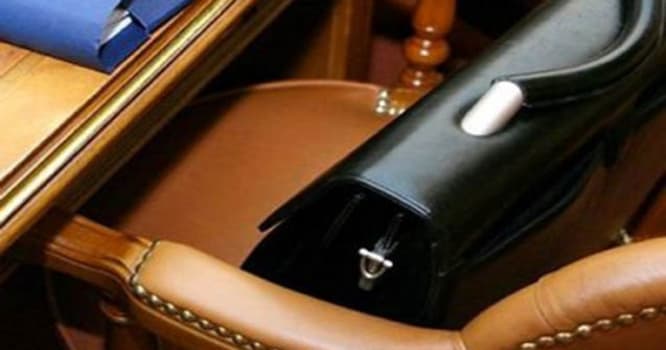 Hansı nazirliklərdə qüsurlar var? - Administrasiya siyahını açıqladı
