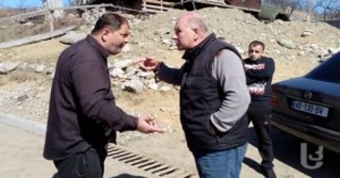 Gürcüstanda xristianlarla müsəlmanlar üz-üzə gəldi