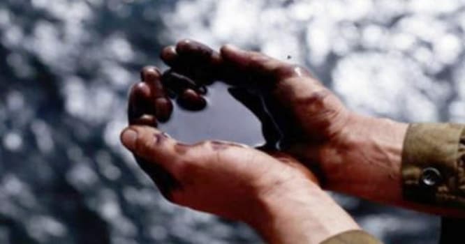 Rusiya Azərbaycana neft hasilatını "dondurmağı" təklif edir