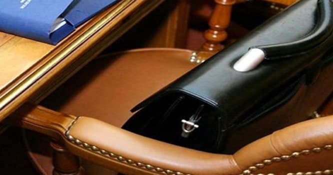 Keçmiş hakimin adı qətl sifarişçisi kimi hallanır