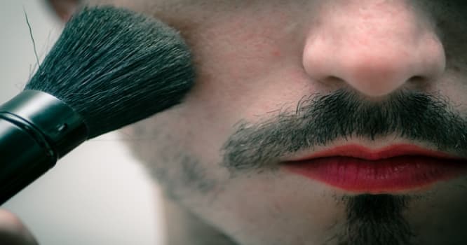 Transseksual biri ilə eyni şirkətdə işləyərdinizmi? - Bakıda Videosorğu
