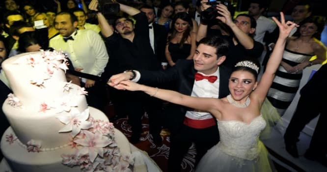 Hər toyda görməyə öyrəşdiyimiz 8 İnsan Tipi