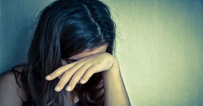 Özünü öldürən 17 yaşlı qız nişanlı imiş... - TƏFƏRRÜAT