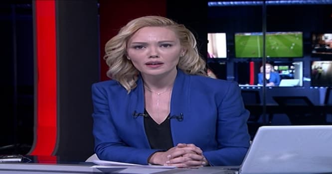 Çevriliş bəyanatını oxuyan aparıcı başına gələnləri danışdı - "Çox şükür..."