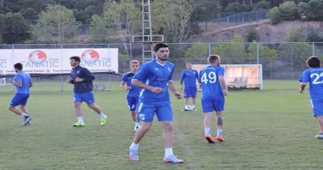 Azərbaycanlı futbolçu Gürcüstan klubuna transferindən danışdı