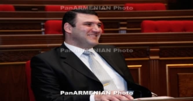 Ermənistanın Baş prokuroru istefa verdi