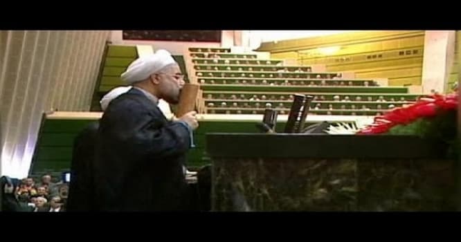İran prezidenti azərbaycanlı din xadimləri ilə görüşdü