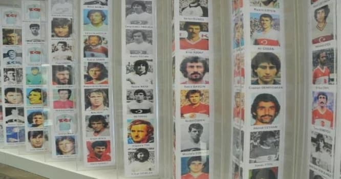 Hakan Şükürün bütün şəkilləri yığışdırıldı