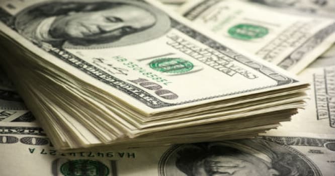 Dolların məzənnəsi rekord həddə qalxdı - Rəsmi