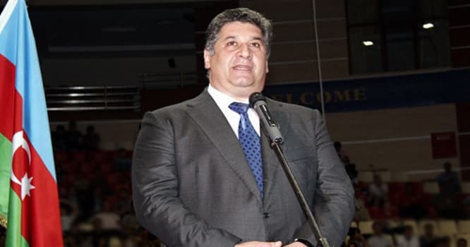 Vitali Rəhimovun atası naziri yalançı çıxartdı: "Medal evdədir"