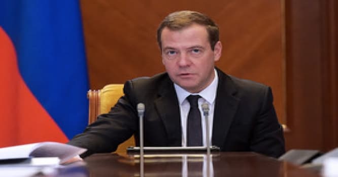 Medvedev azərbaycanlı məmura yüksək vəzifə verdi
