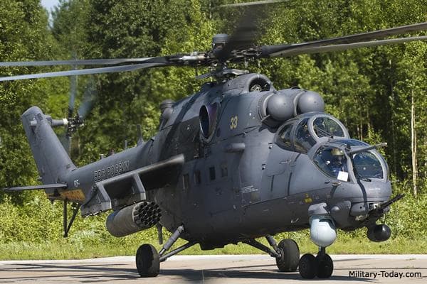Dünyanın ən bahalı 10 döyüş helikopteri - FOTO