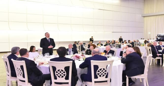 "Heydər Əliyevi həbs etmək haqqında planlar var idi" - İlham Əliyev