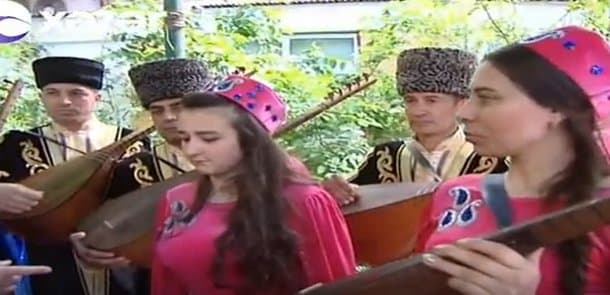 Aşıqların geyimi dəyişir - yeni model hazırlanıb - VİDEO