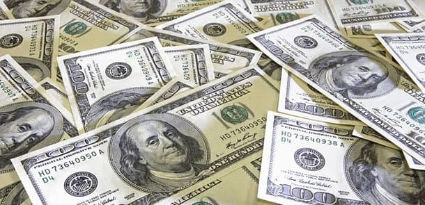 Azərbaycanda dollar yenidən ucuzlaşdı