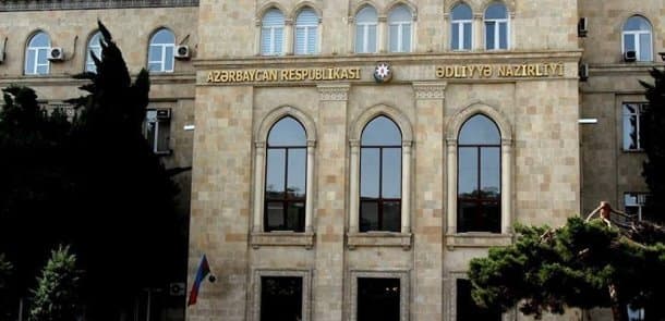 Azərbaycanda 7 məmur vəzifəsindən azad edilib