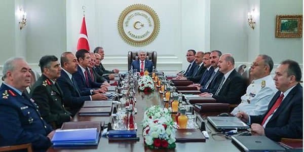 Türkiyə ordusuna yeni komandanlar təyin olundu