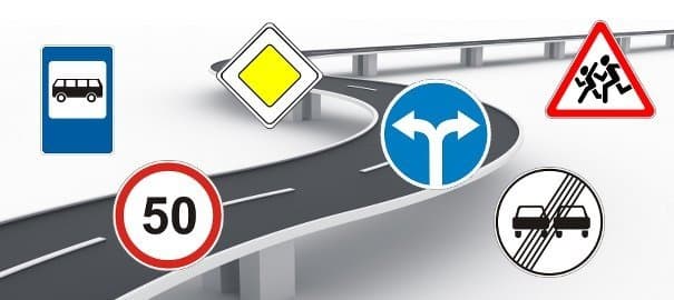 Mağazalarda yol nişanları satılır: Bu düzgündürmü? (VİDEO)