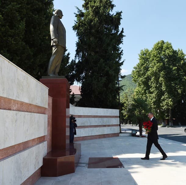Prezidentin Qax səfəri fotolarda