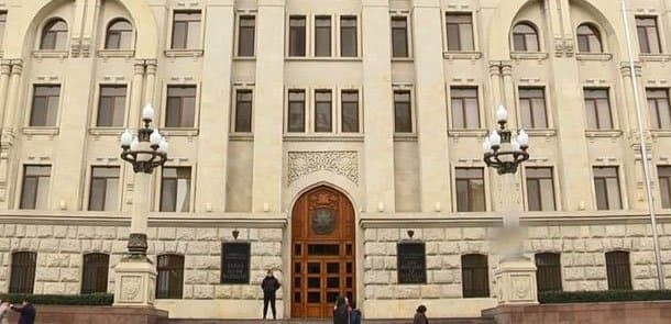 Ramil Usubov rəis və müavinini işdən çıxartdı