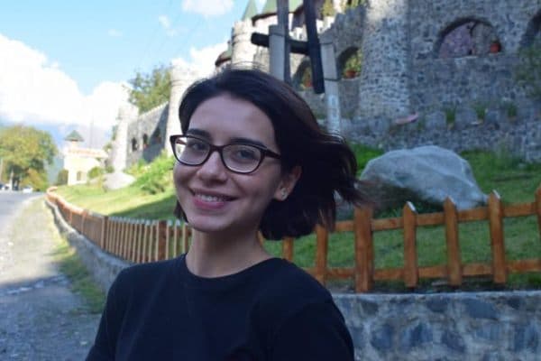 Biznes quran gənc azərbaycanlı xanımlar (FOTOLAR)