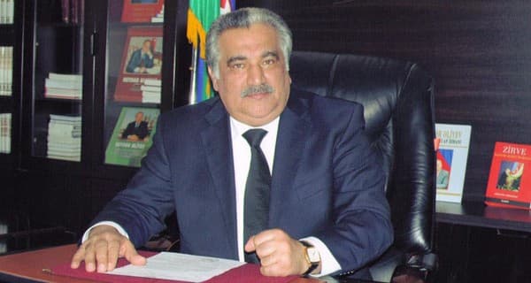 İcra başçısı məşhur taksi xidməti aldı, şirkət yaratdı