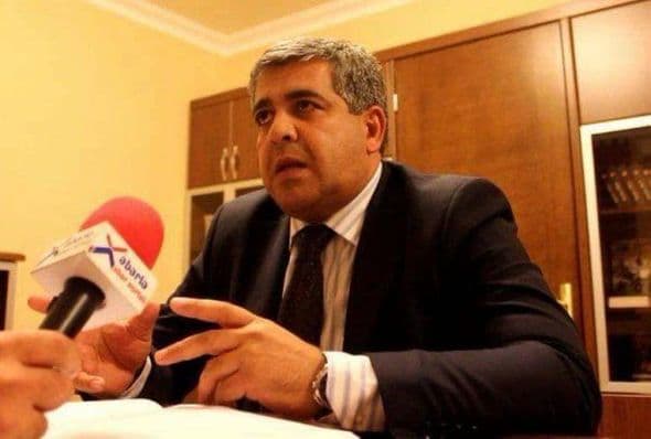 Daha bir məmur işdən çıxarıldı (FOTO)