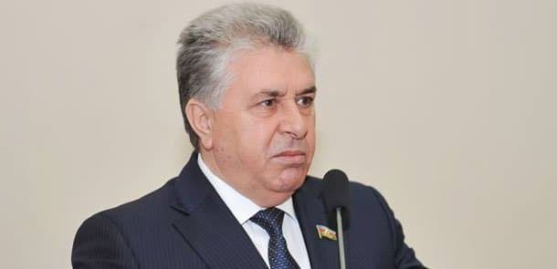 Millət vəkilinin oğlu avtomobillə tələbəni vurdu (TƏFƏRRÜAT)