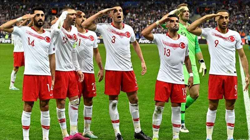 "AVRO-2020": Bu gün Türkiyə final mərhələsinə vəsiqəni təmin edə bilər